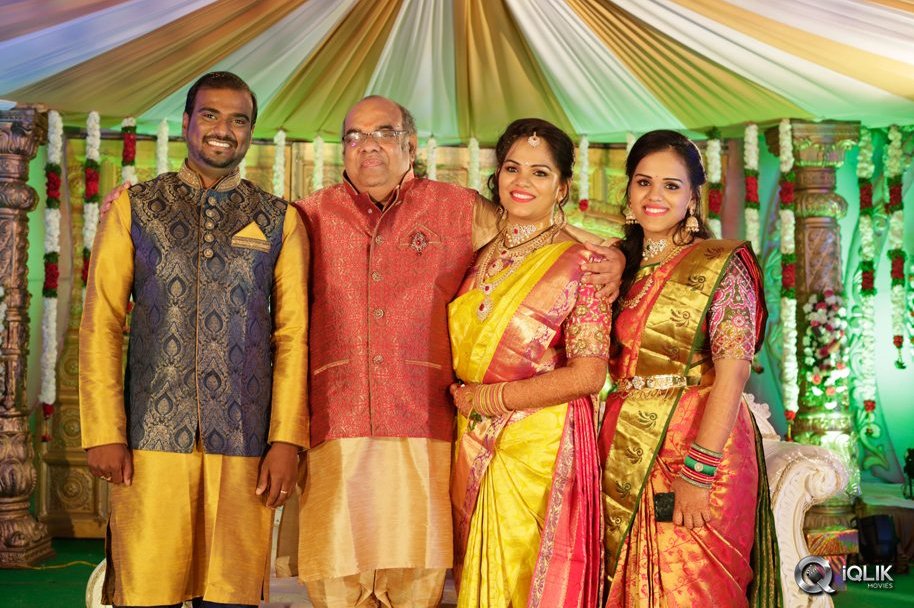 Celebs-at-Writer-Thota-Prasad-Daughter-Wedding-Reception